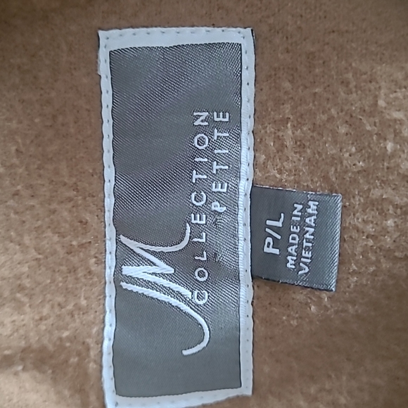 JM Collection Coat - Picture 7 of 7